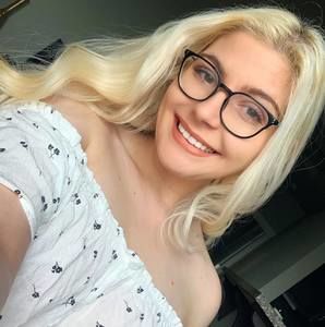 Meet your Posher, Kimberly